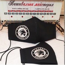 Маски з індивідуальной вишивкою під замовлення