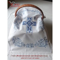 Рушник Пасхальный «Крест в цветах» с нежно-голубой вышивкой