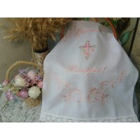 Пасхальный рушник с вышивкой в нежно-розовых тонах